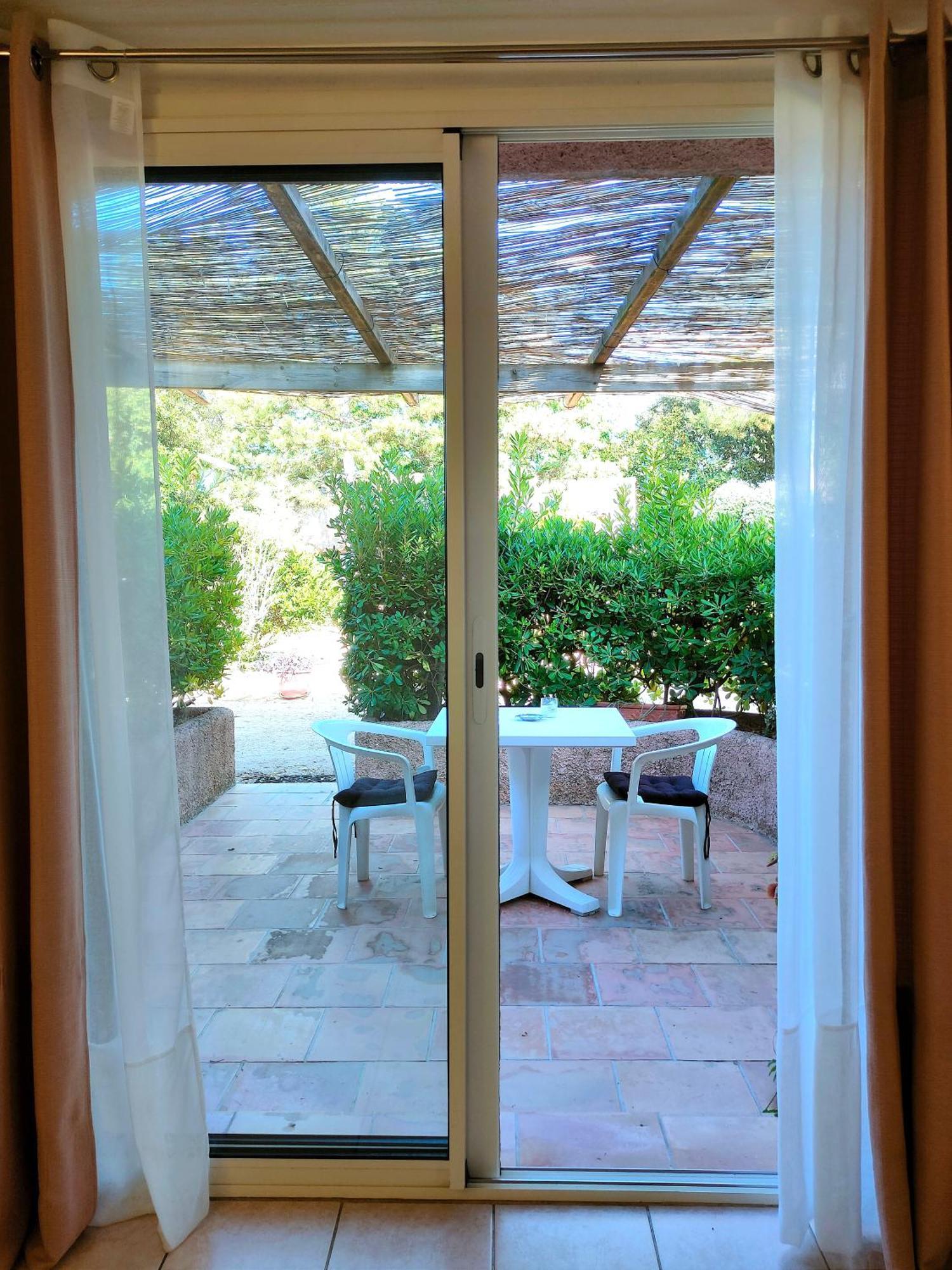 Residence Les Cigales Porto-Vecchio  Buitenkant foto